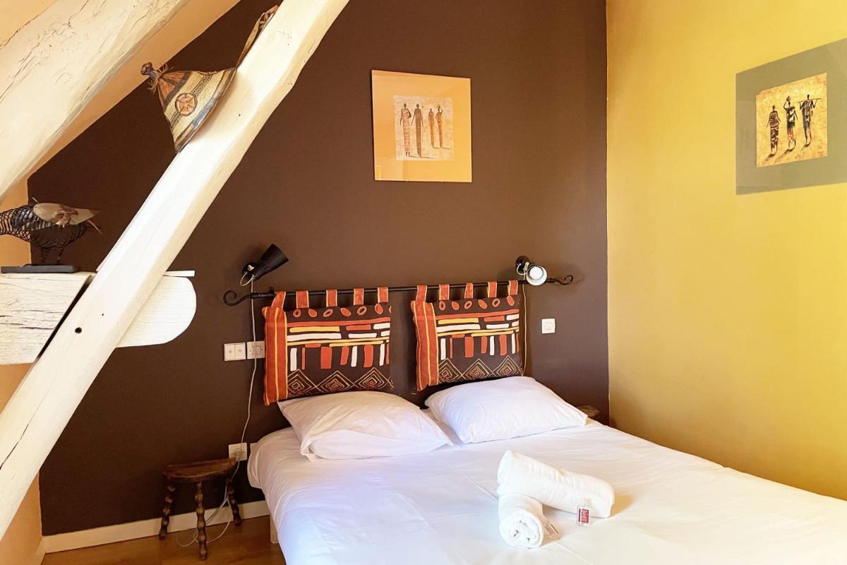 La longère aux volets bleus - Housity