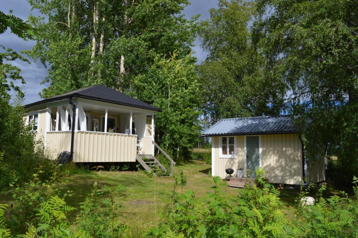 Guesthouse on an Island - Housity