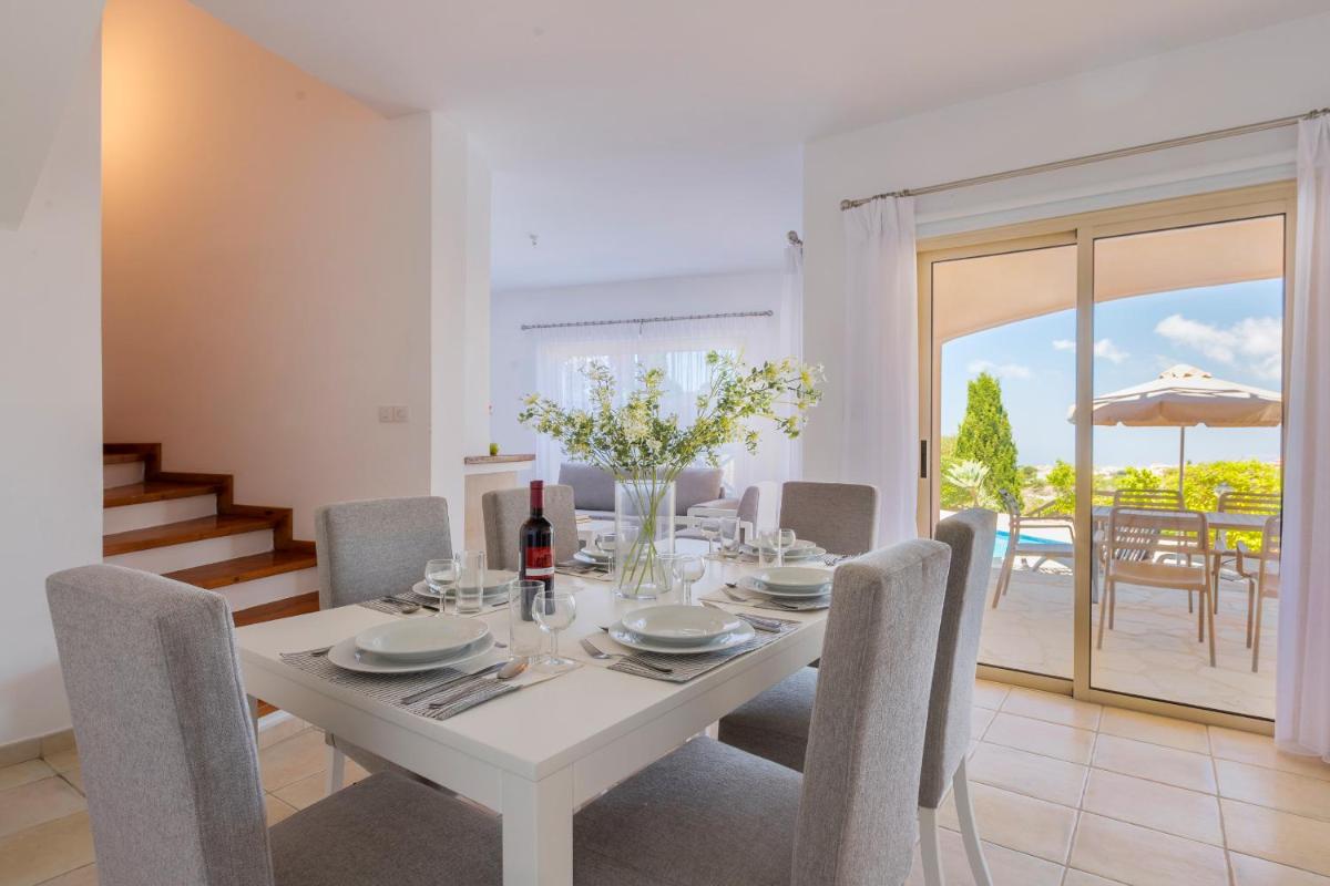 Resitour - Perneri Three Bedroom Villas - Housity