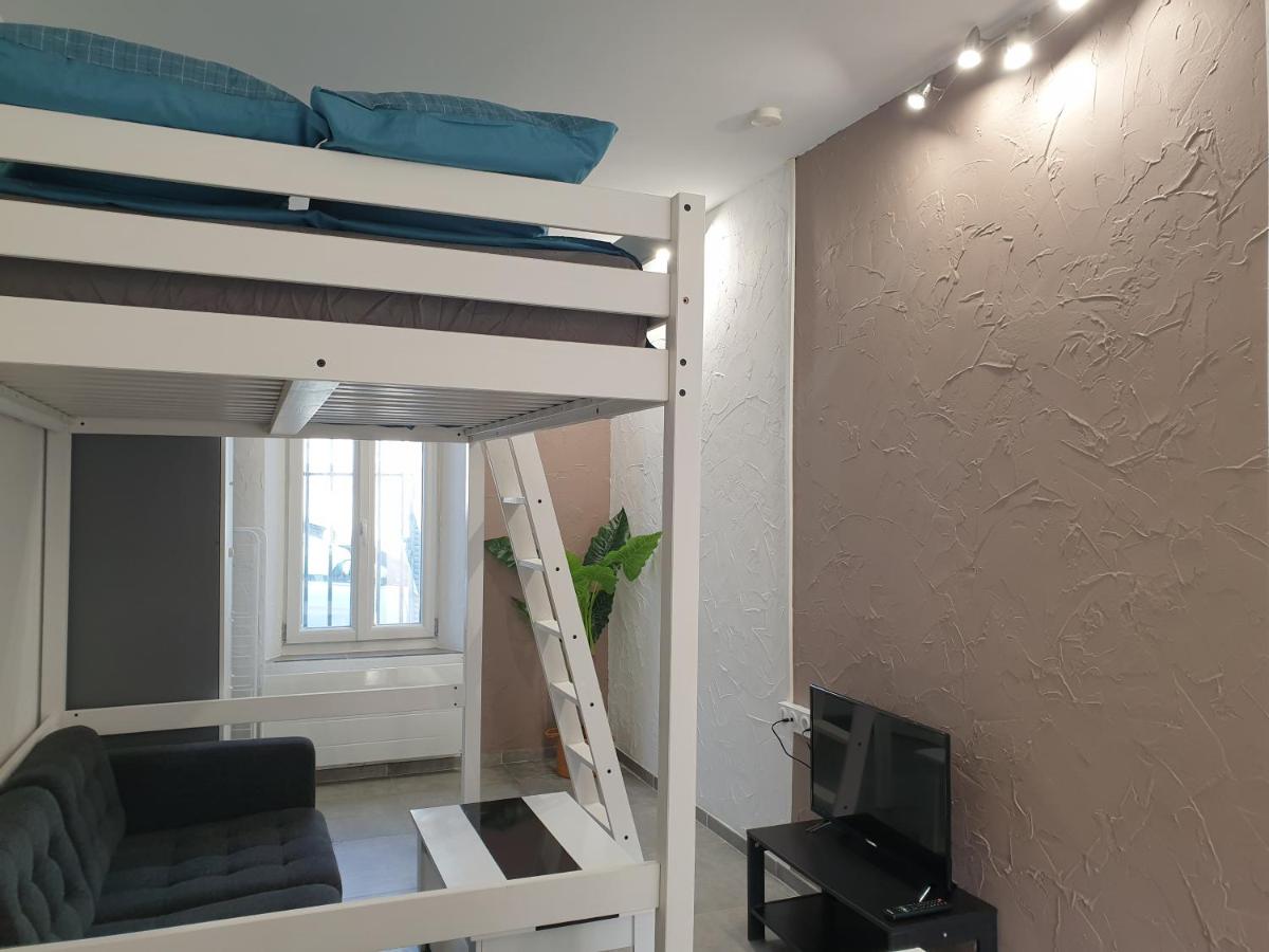Les Cigalons - Housity