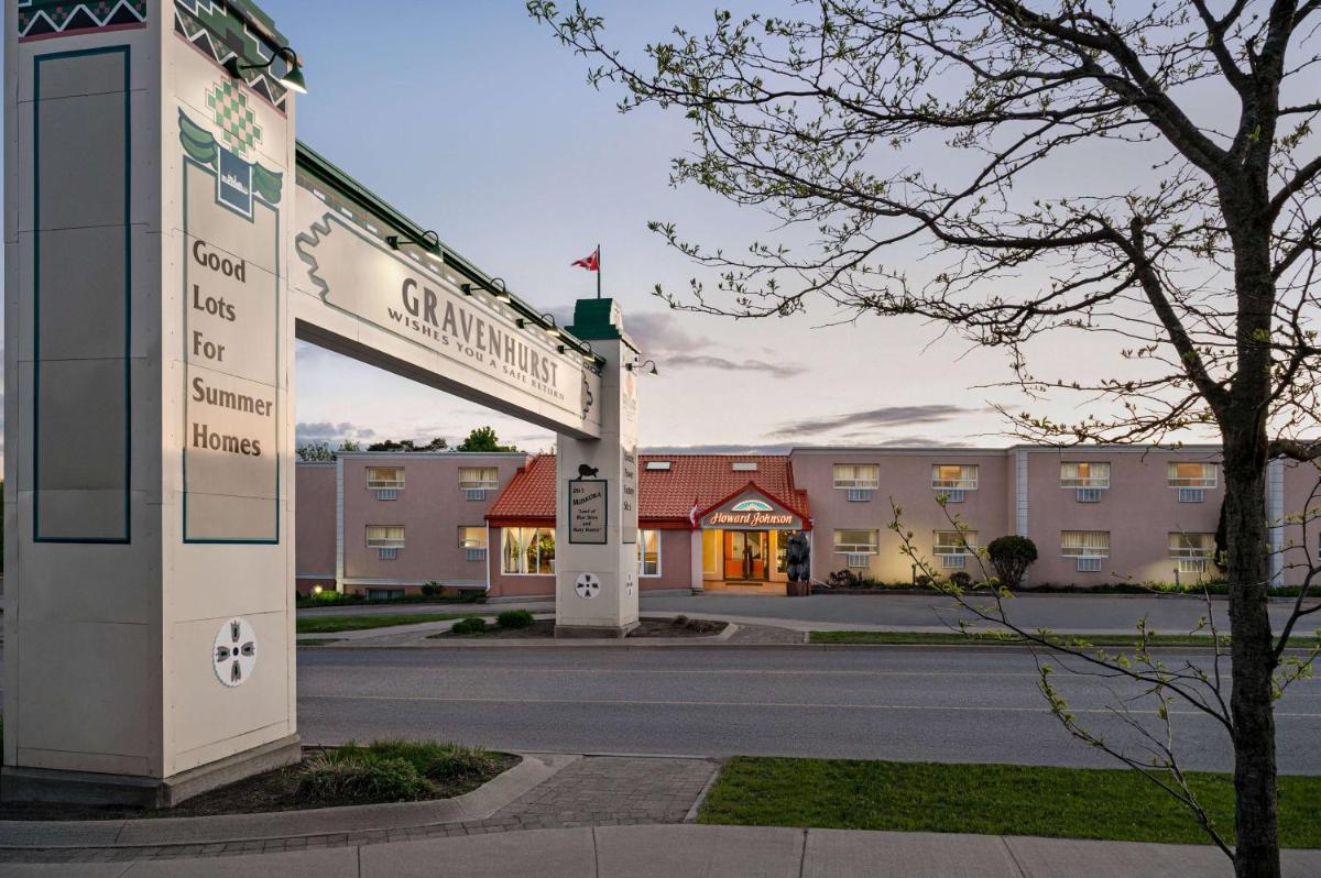 Howard Johnson by Wyndham Gravenhurst - Housity