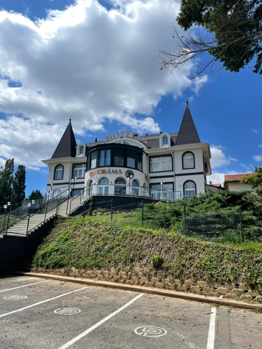 Panoráma Hotel - Housity
