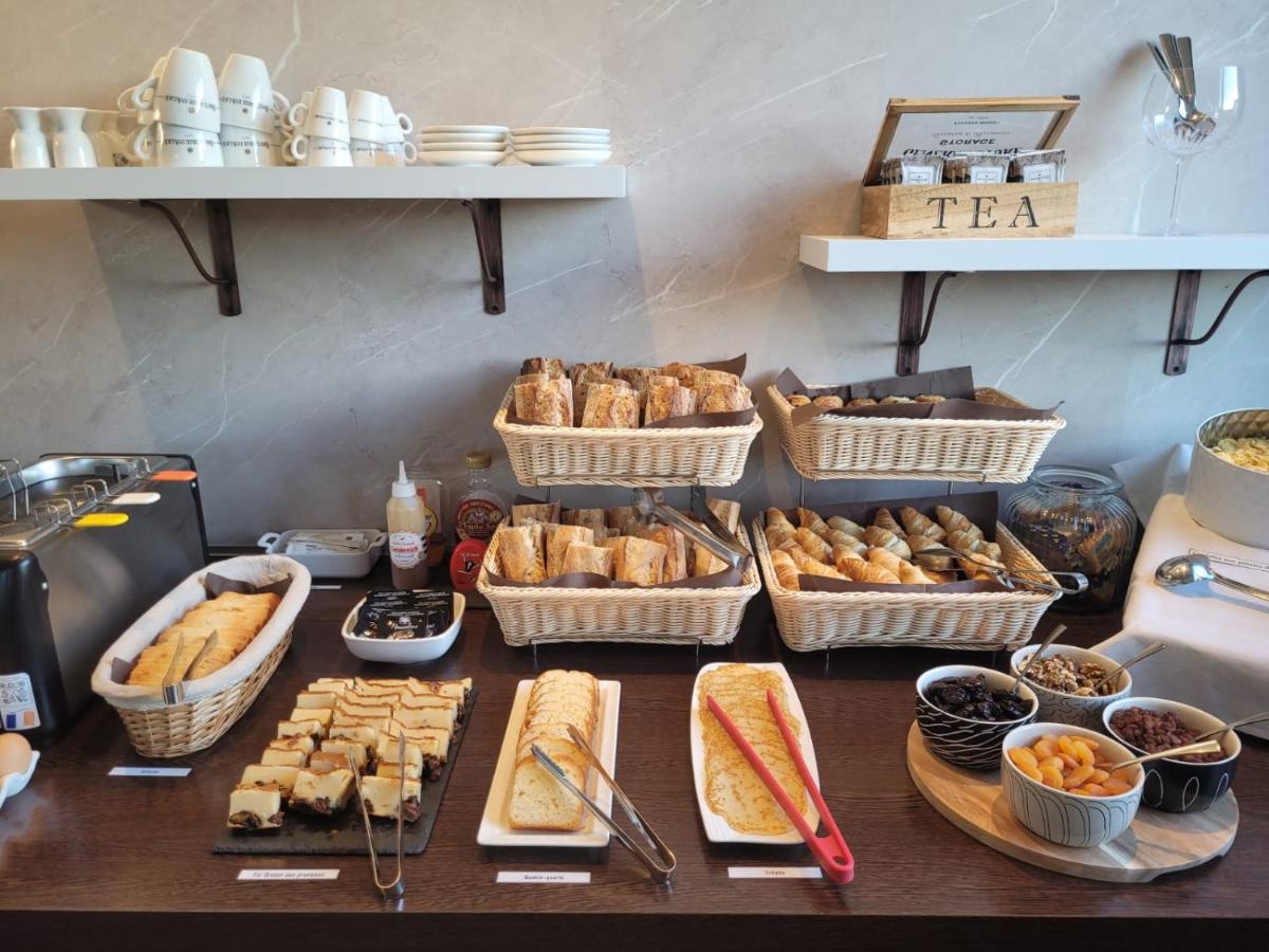 Nourriture dans l'hôtel ou à proximité