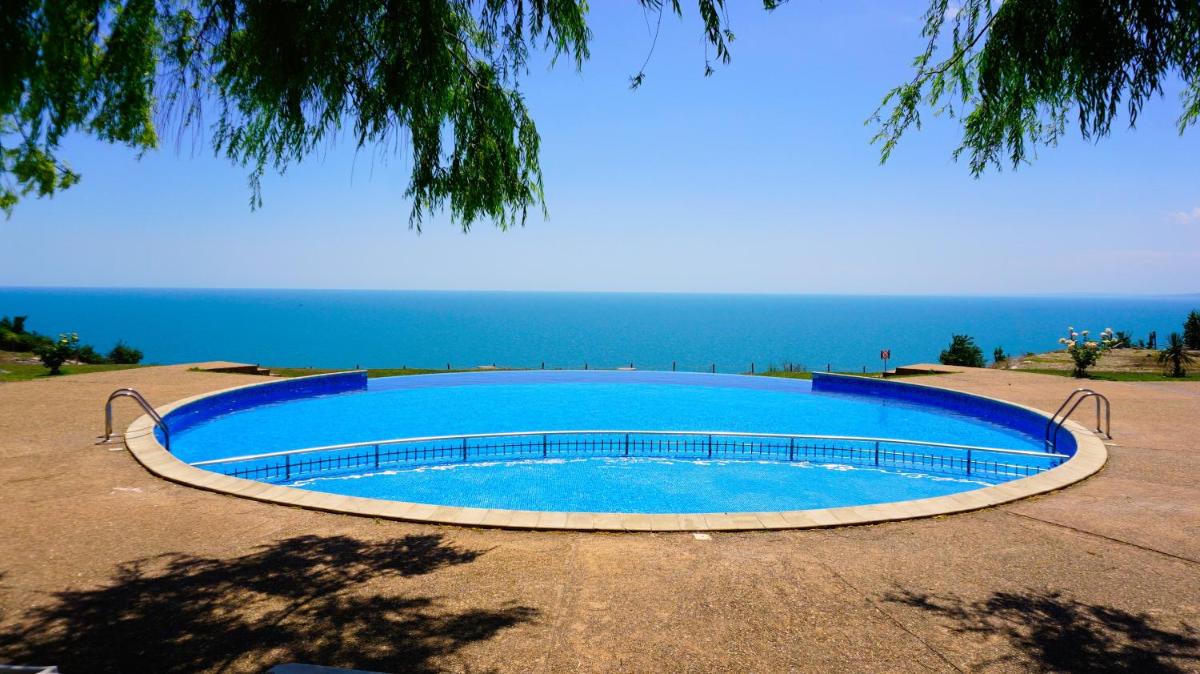 Морски Апартаменти Джулай Морнинг - July Morning Sea View Apartments - Housity