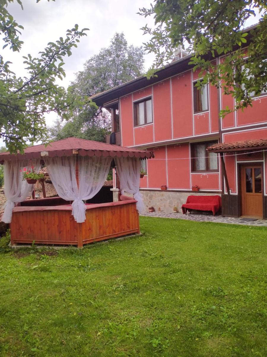 Стаи за гости Дора - Housity