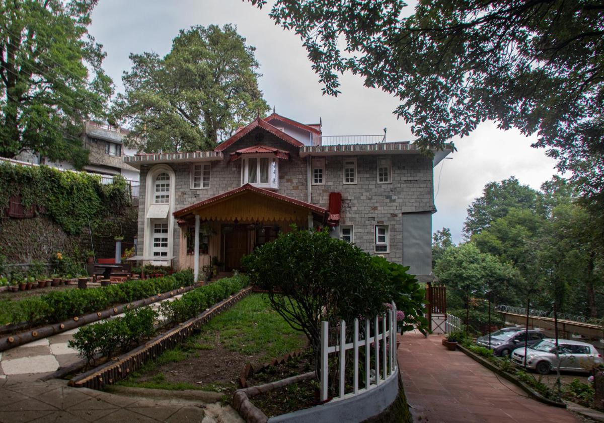 The Hilltop Haven - Housity
