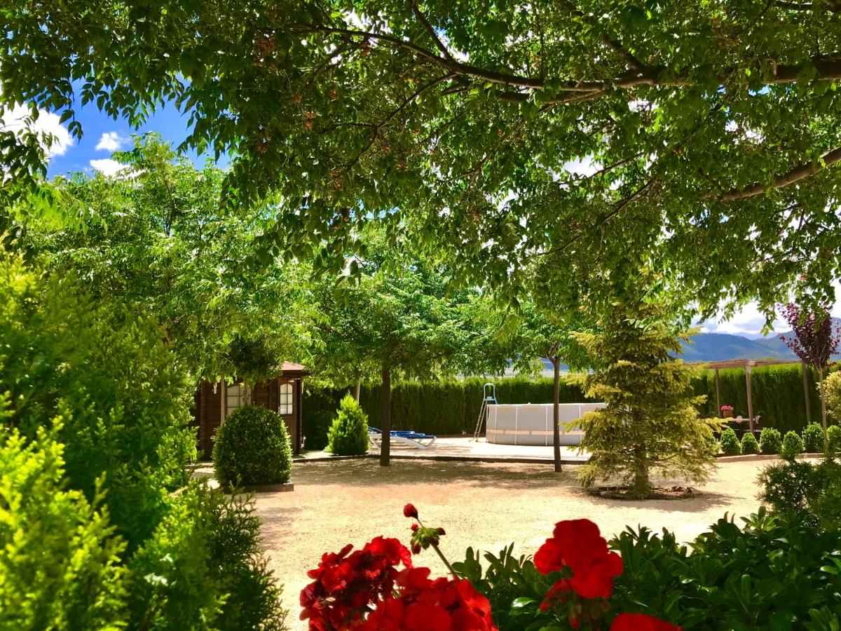 Casa Rural con Encanto CABAÑA EL SALSE - Housity