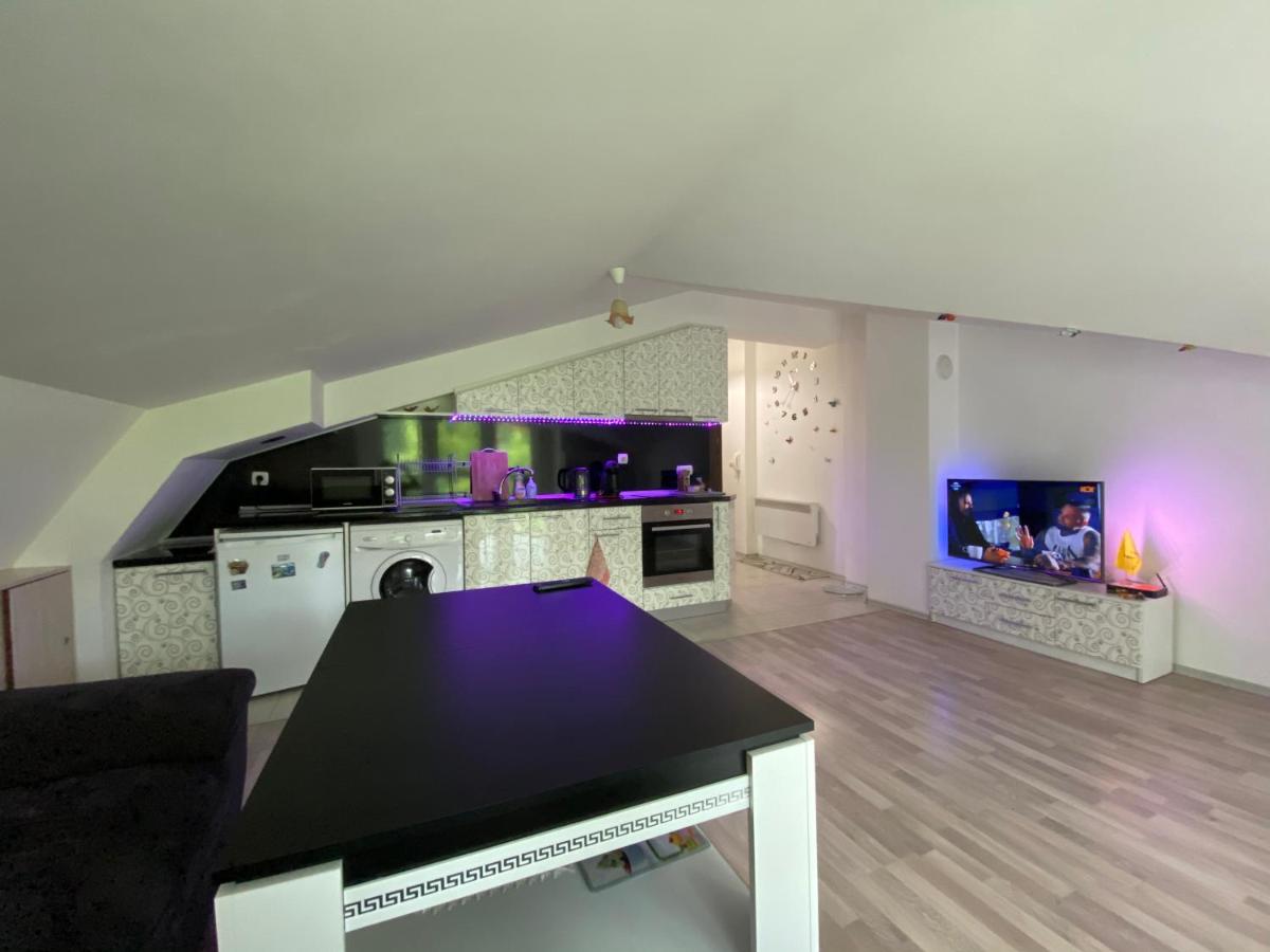 Луксозен апартамент/ Lux apartment - Hizvo