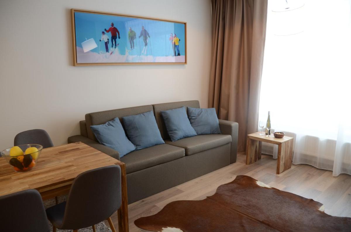 Šumavský apartmán - Nový komfortní a prostorný, se zahradou - Housity