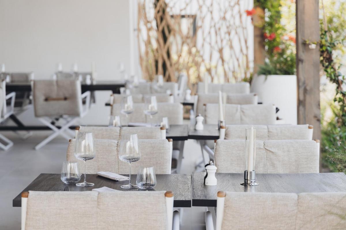 Restaurant ou autre lieu de restauration dans l'établissement Casa Paradisu