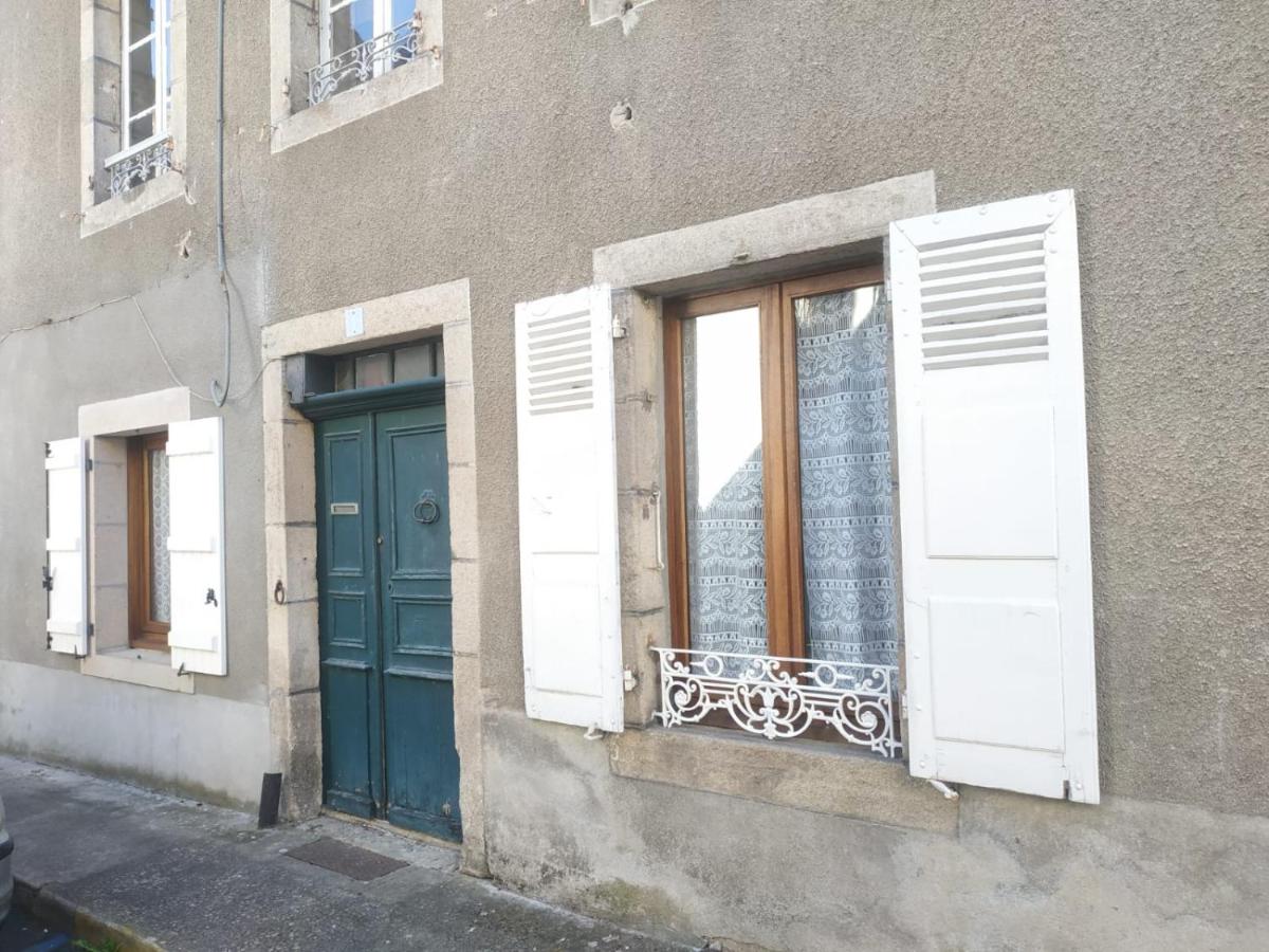 Classic House - Housity