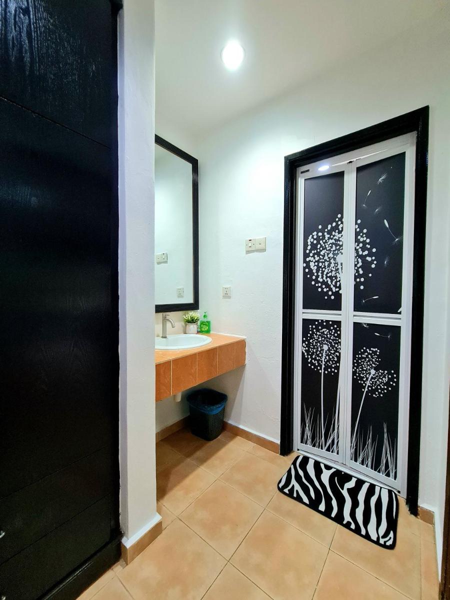 Private 4Bedroom Villa Pool,BBQ,Karaoke, Afamosa Resort - Housity