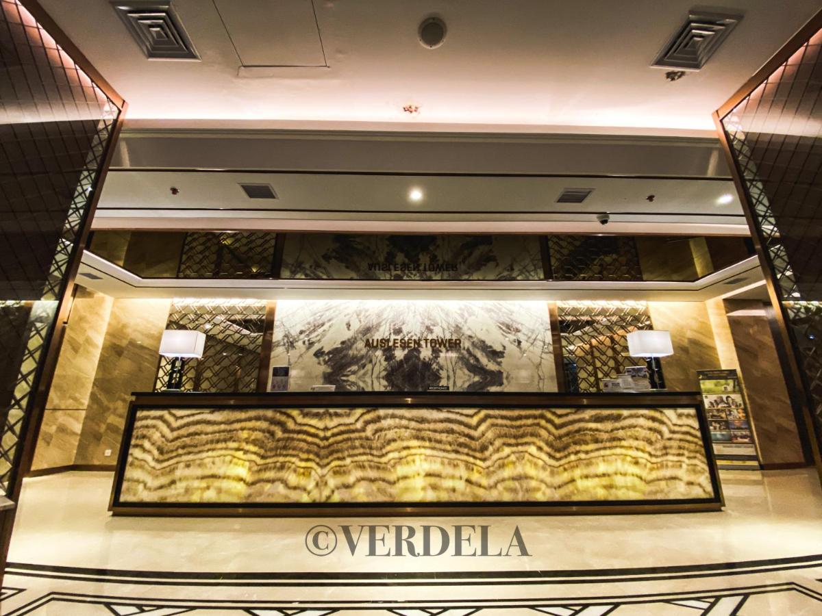 Verdela Pollux Meisterstadt Batam apartement - Hizvo