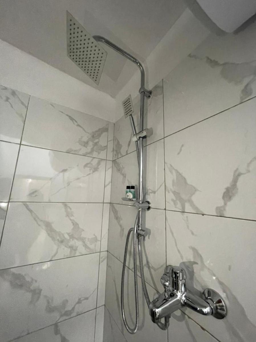 Skrapari Studio Apartment - Hizvo