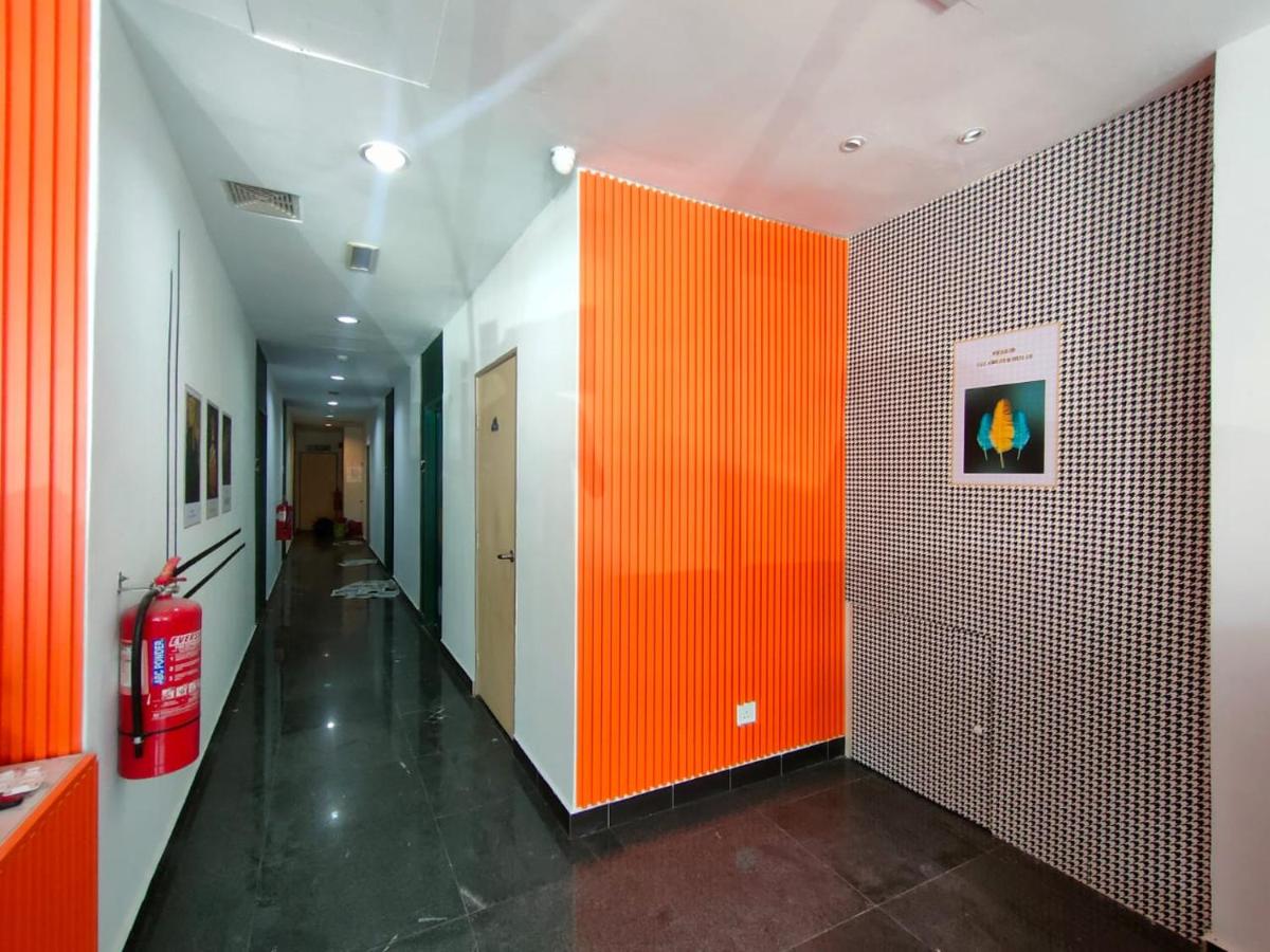 Allbes Parklands Hotel - Housity