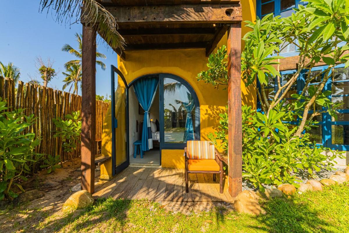 FLOW Seaview 3BR Villa - An Bang beach by BEACHSIDE BOUTIQUE HOMES - Housity