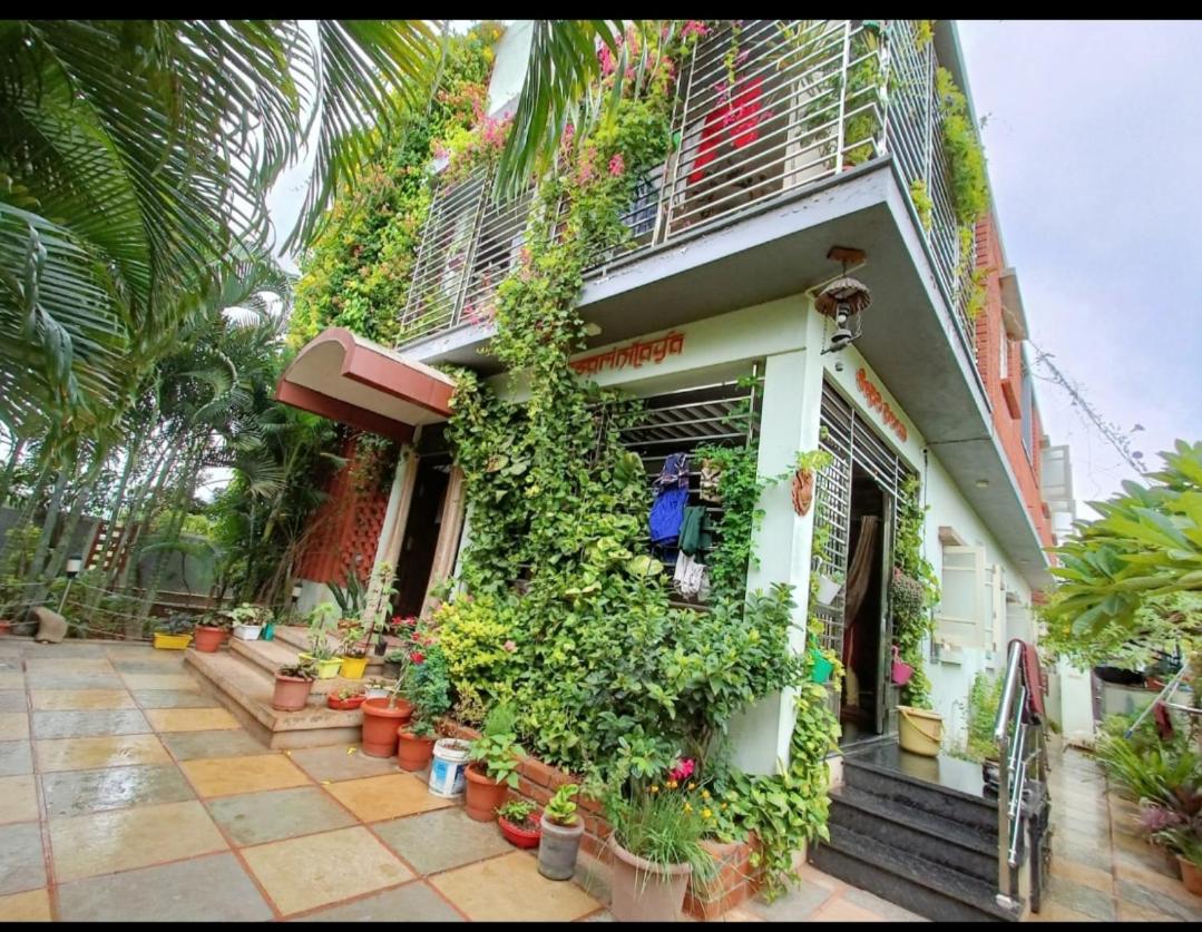 Mango Tree Homestay - Housity