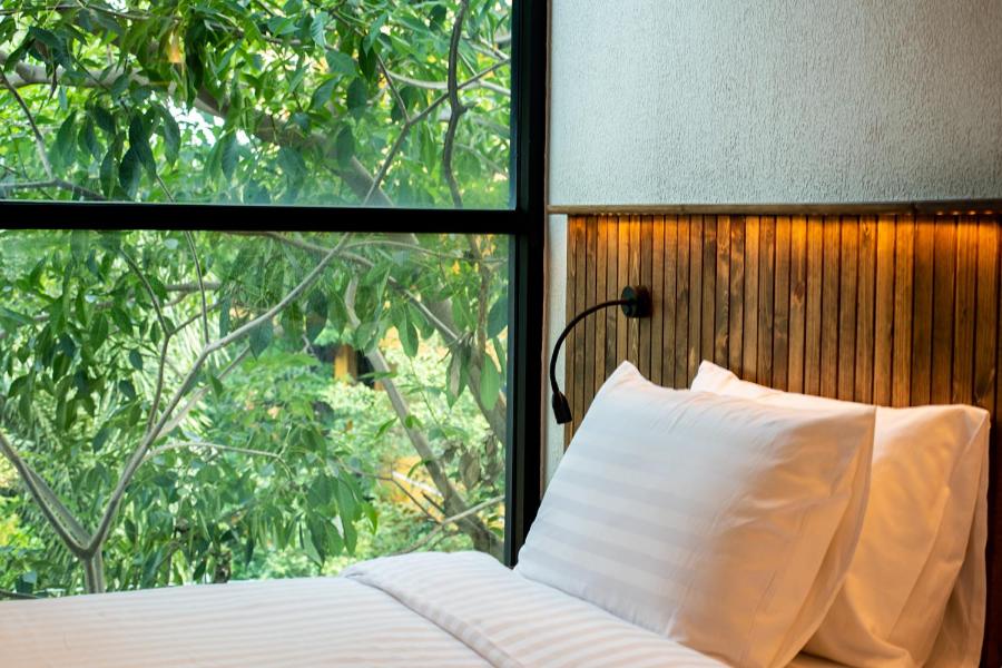 karaarom hotel - Housity