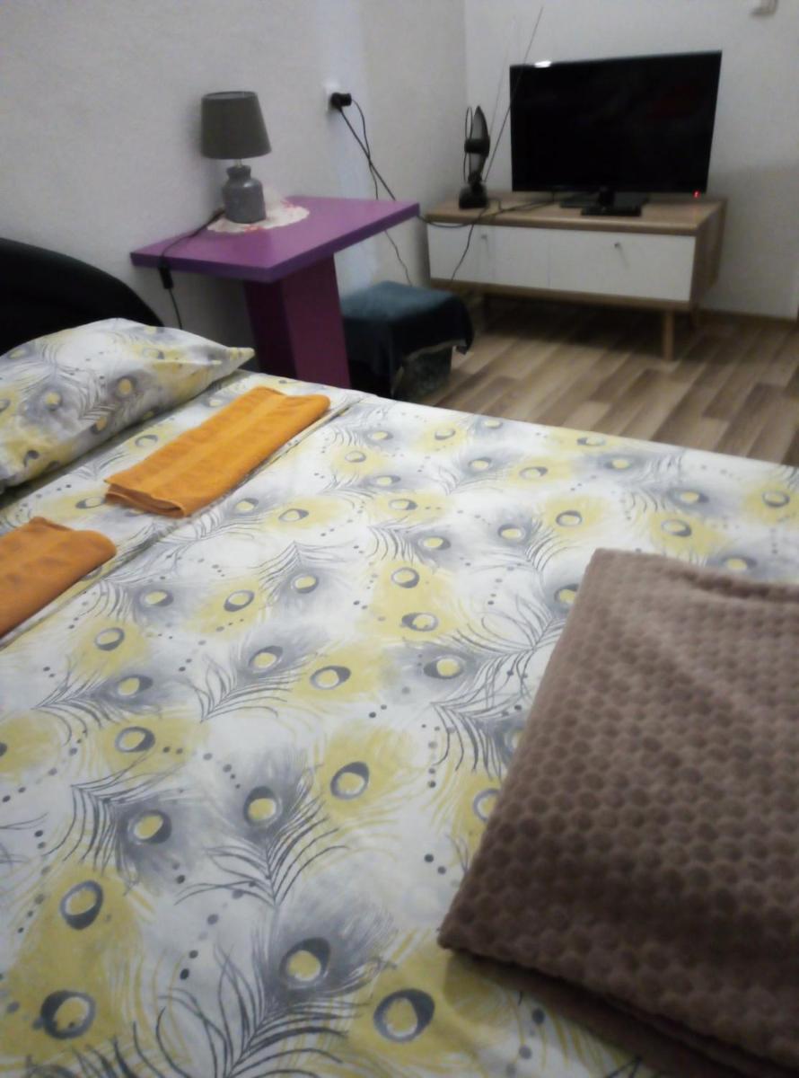 Via Dinarica GuestHouse - Housity