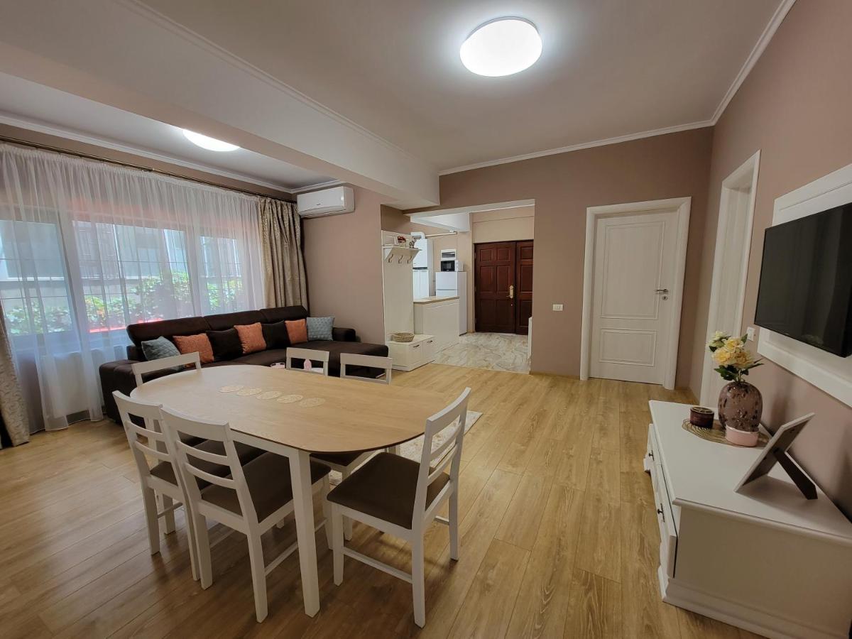 Arya Vacation House - Housity