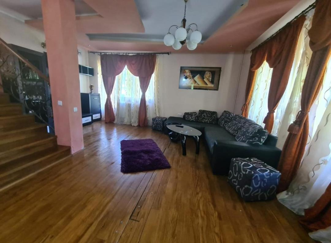 Vila Flores - Housity