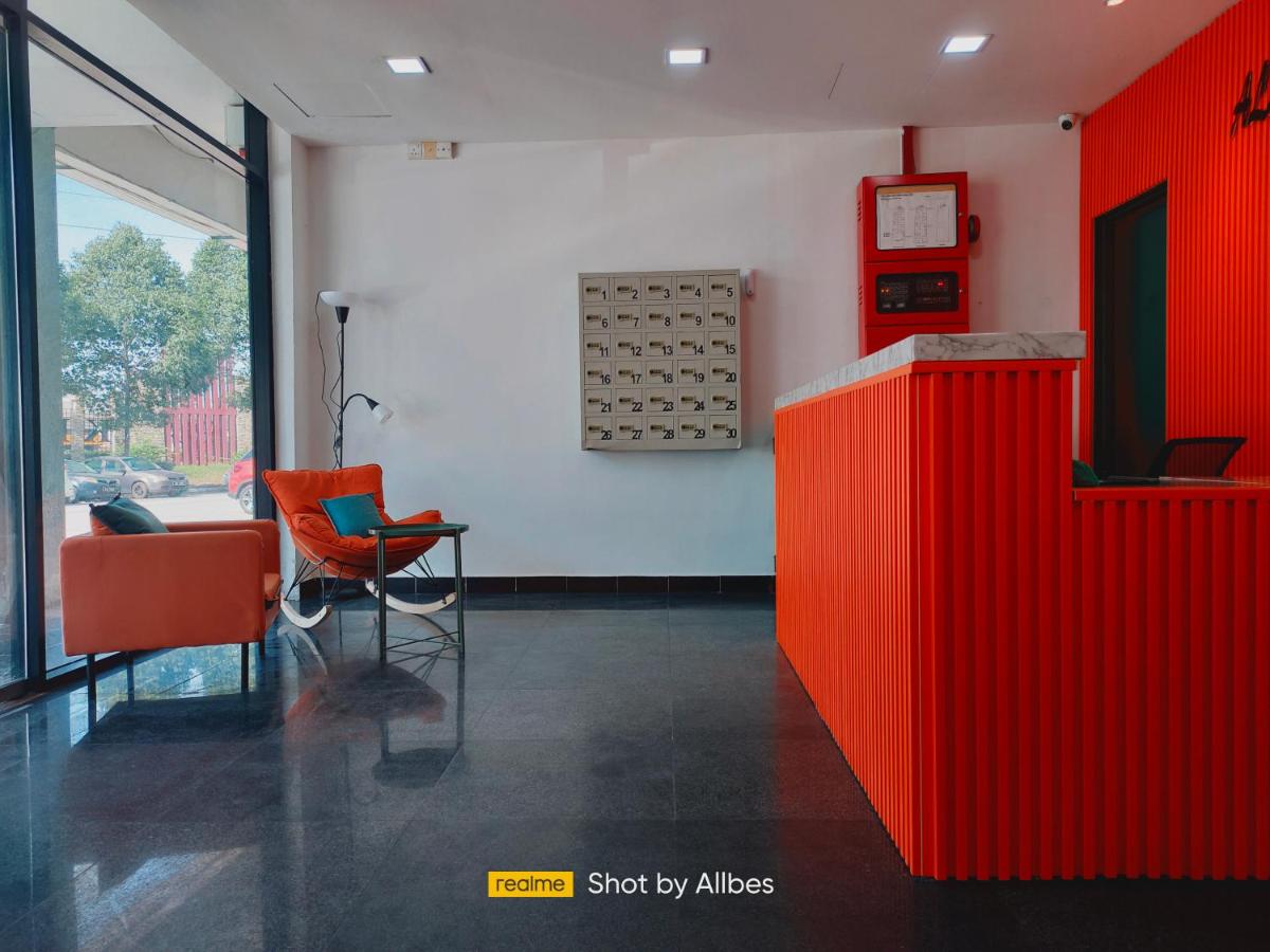 Allbes Parklands Hotel - Housity