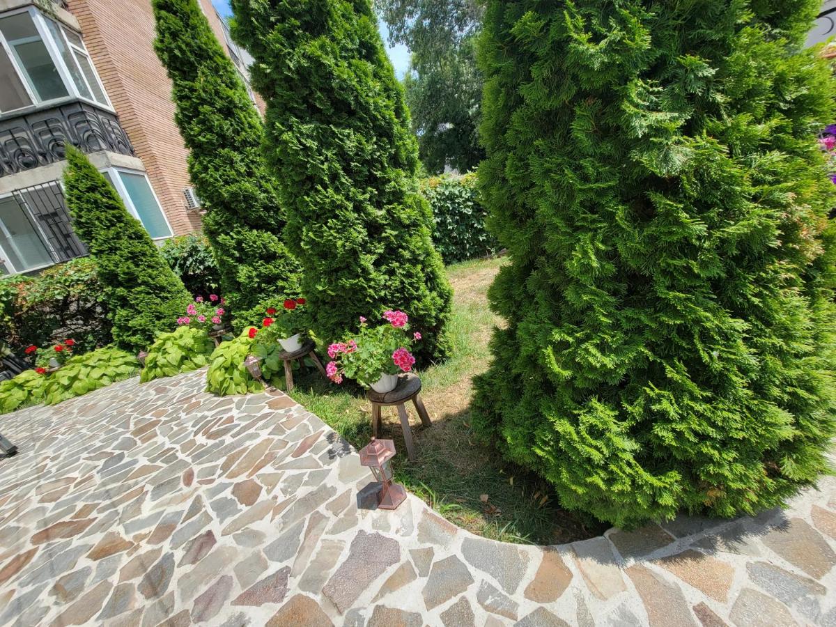 Arya Vacation House - Housity