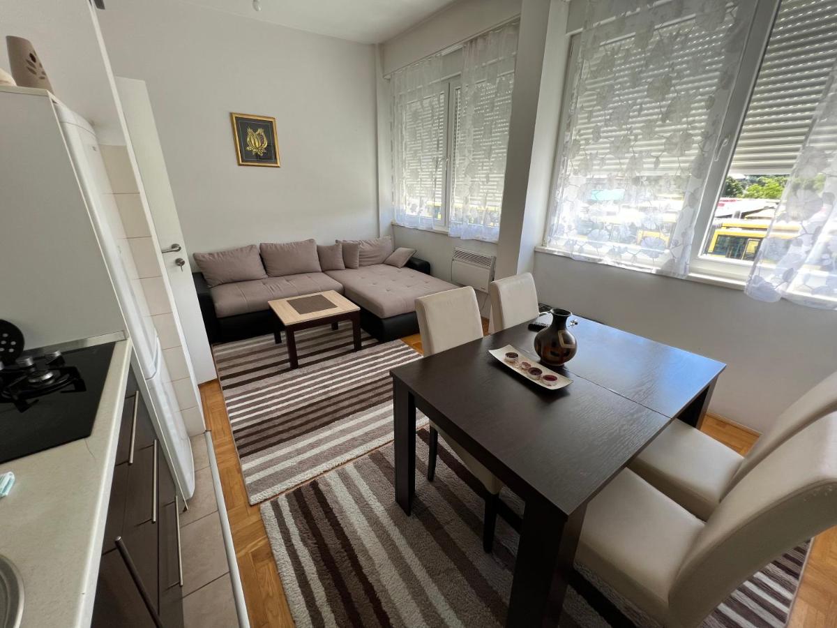Jimmy's Apartment - Housity