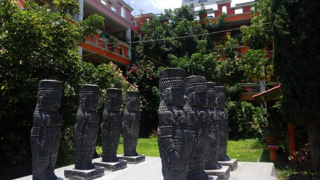 Hotel Posada Tolteca - Housity