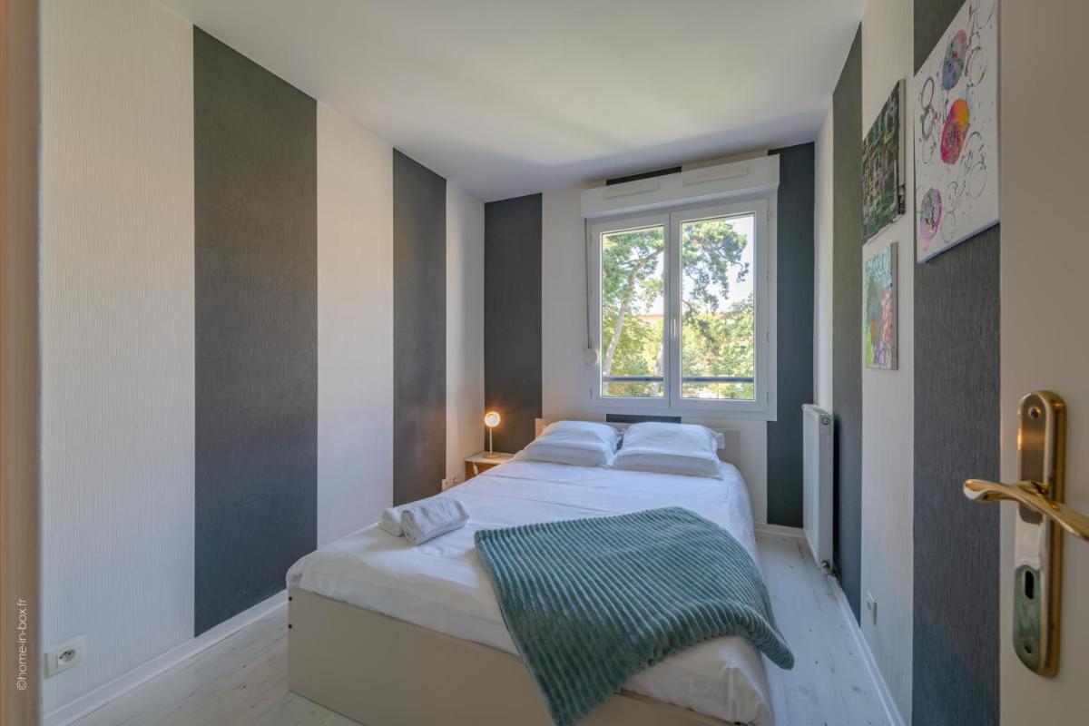 Le Mail 2 - Fairytale Factory - Housity