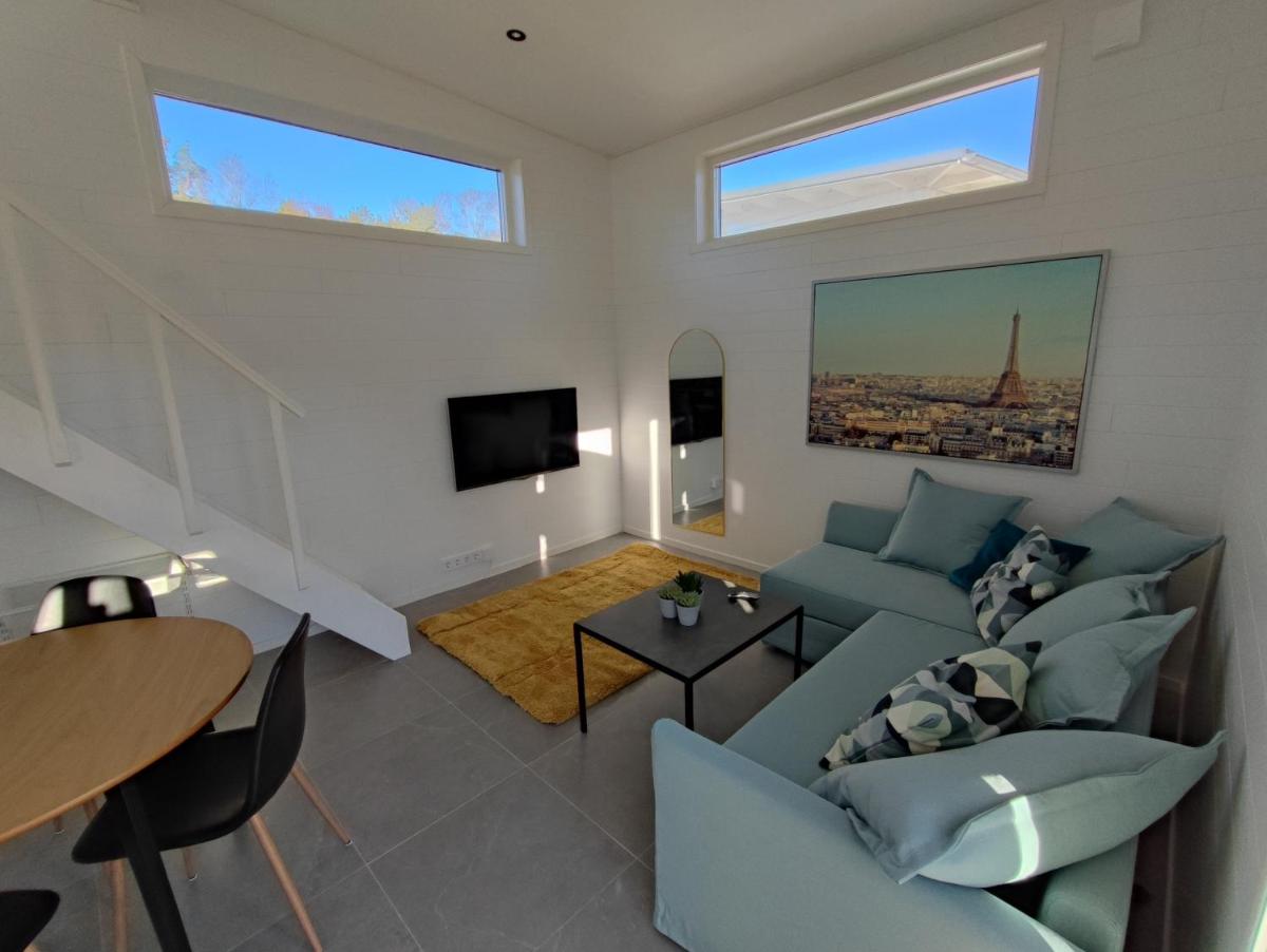 New villa, 45sqm, 2 bedrooms, loft, 80m from beach, fantastic views & very quiet area - Housity