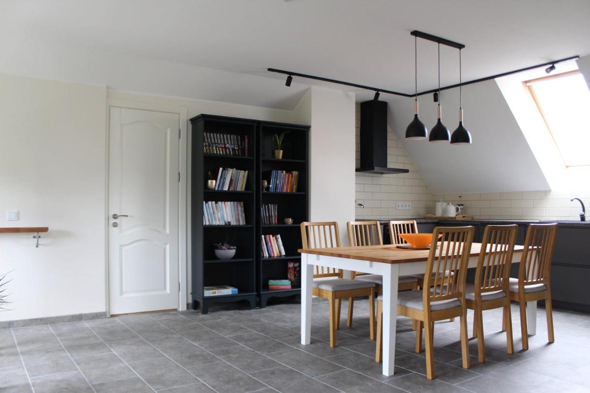Mono House - Housity