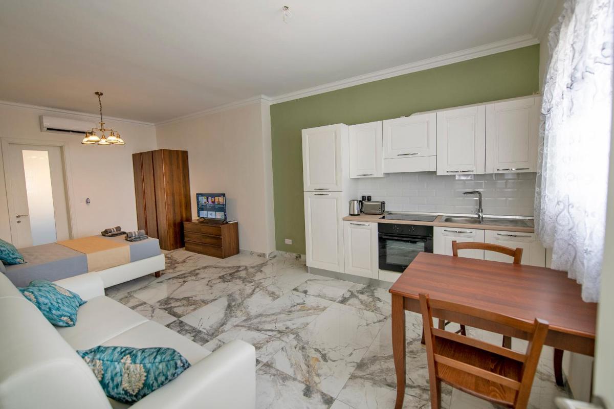 Ta' Dun Martin Bed and Breakfast - Housity