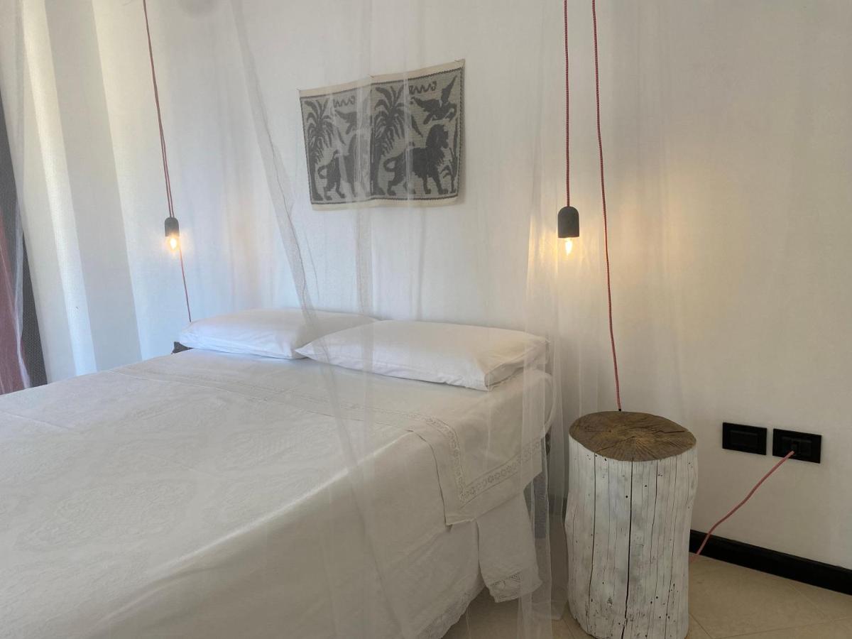 In Centro a 2 minuti a piedi dalla Siaggia - Housity