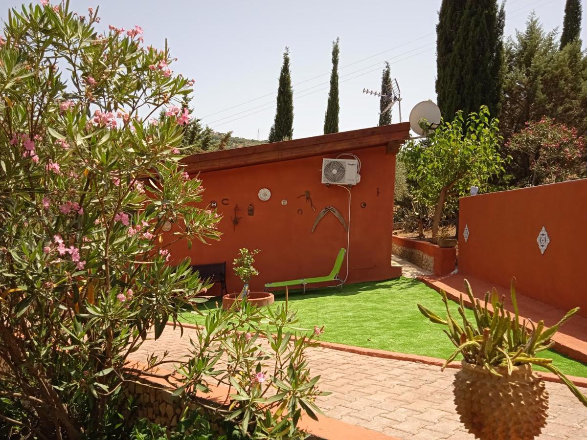 Casa vacanze VILLA ANGELAl in Sicilia house country per 3 guest - Housity
