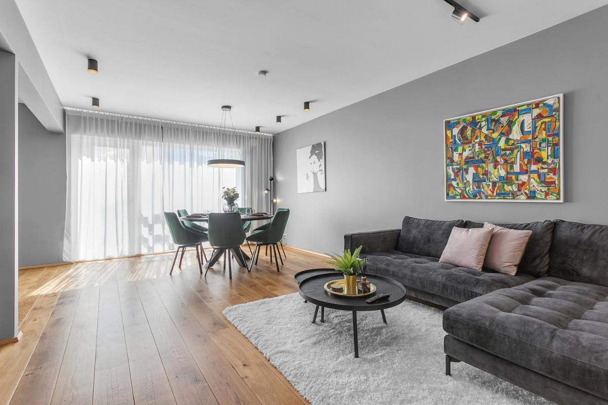 Suitetrails - Luxury's 3 Bedroom Apartment in Downtown Reykjavik