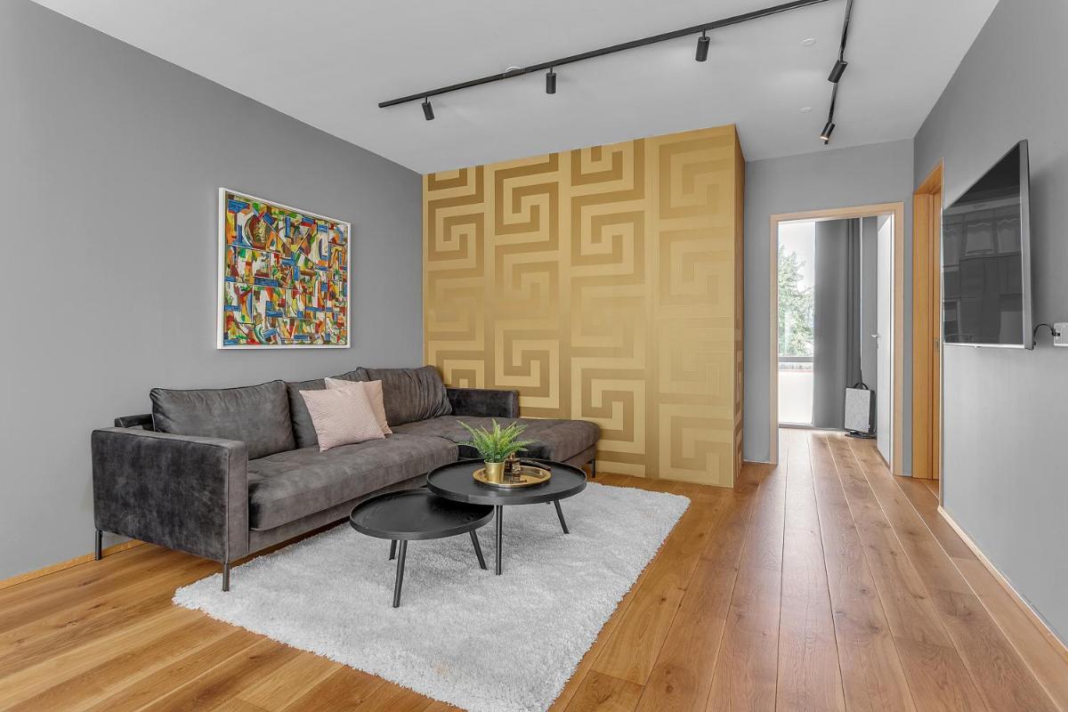 Suitetrails - Luxury's 3 Bedroom Apartment in Downtown Reykjavik