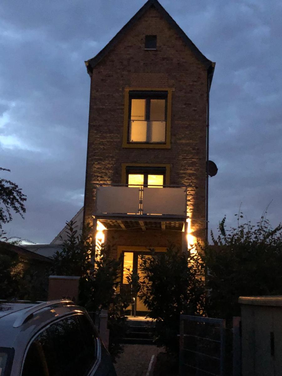Station1 - Housity