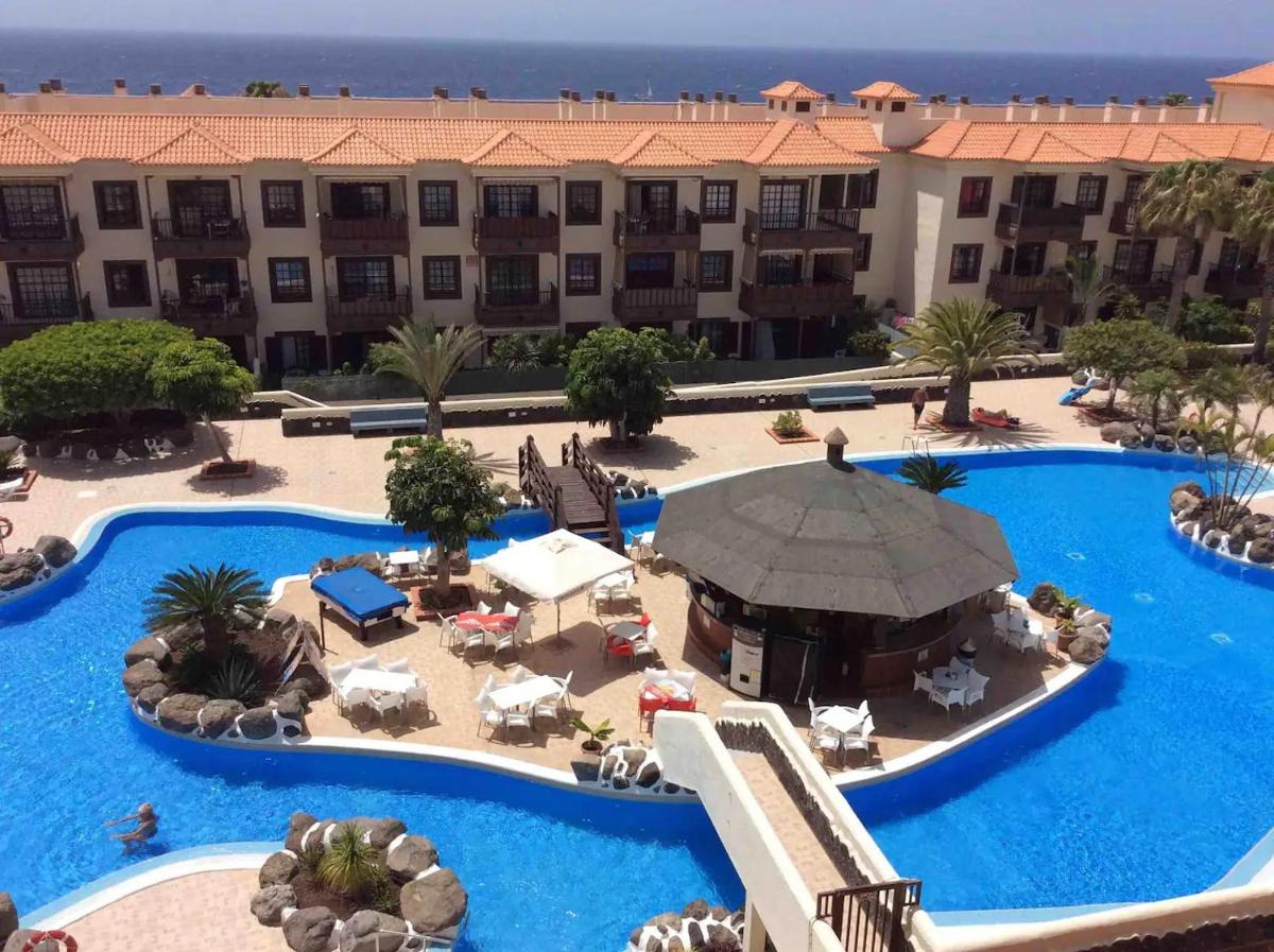 Precioso apartamento con piscina junto al mar - Housity