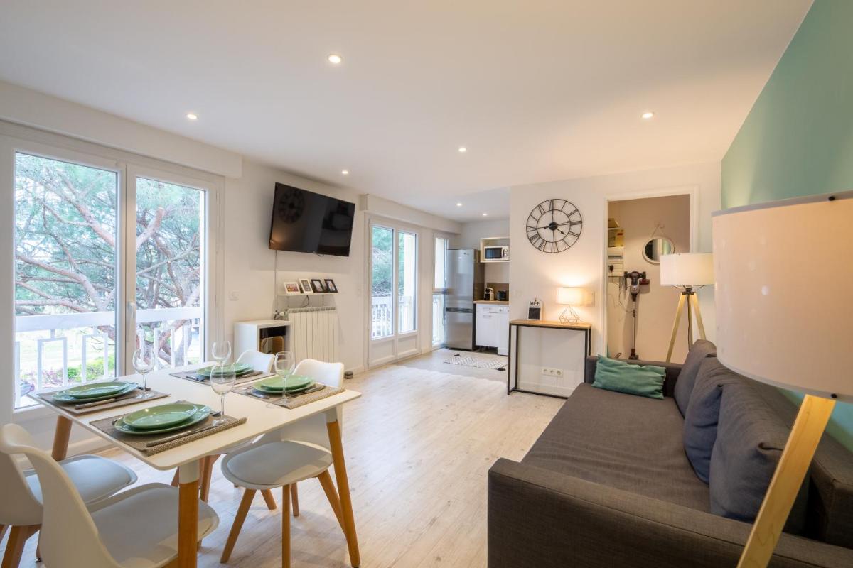 Meublé 2 étoiles, WIFI, à 2 pas des plages - Housity