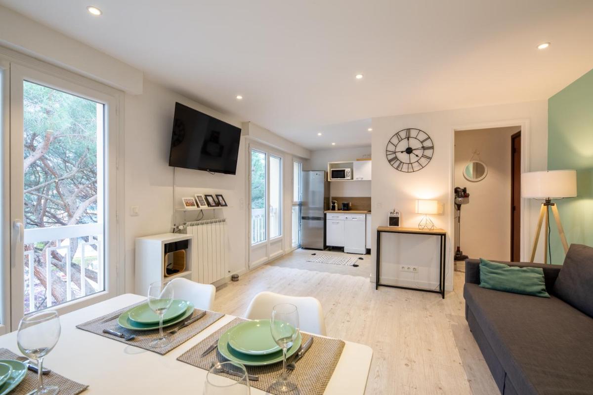 Meublé 2 étoiles, WIFI, à 2 pas des plages - Housity