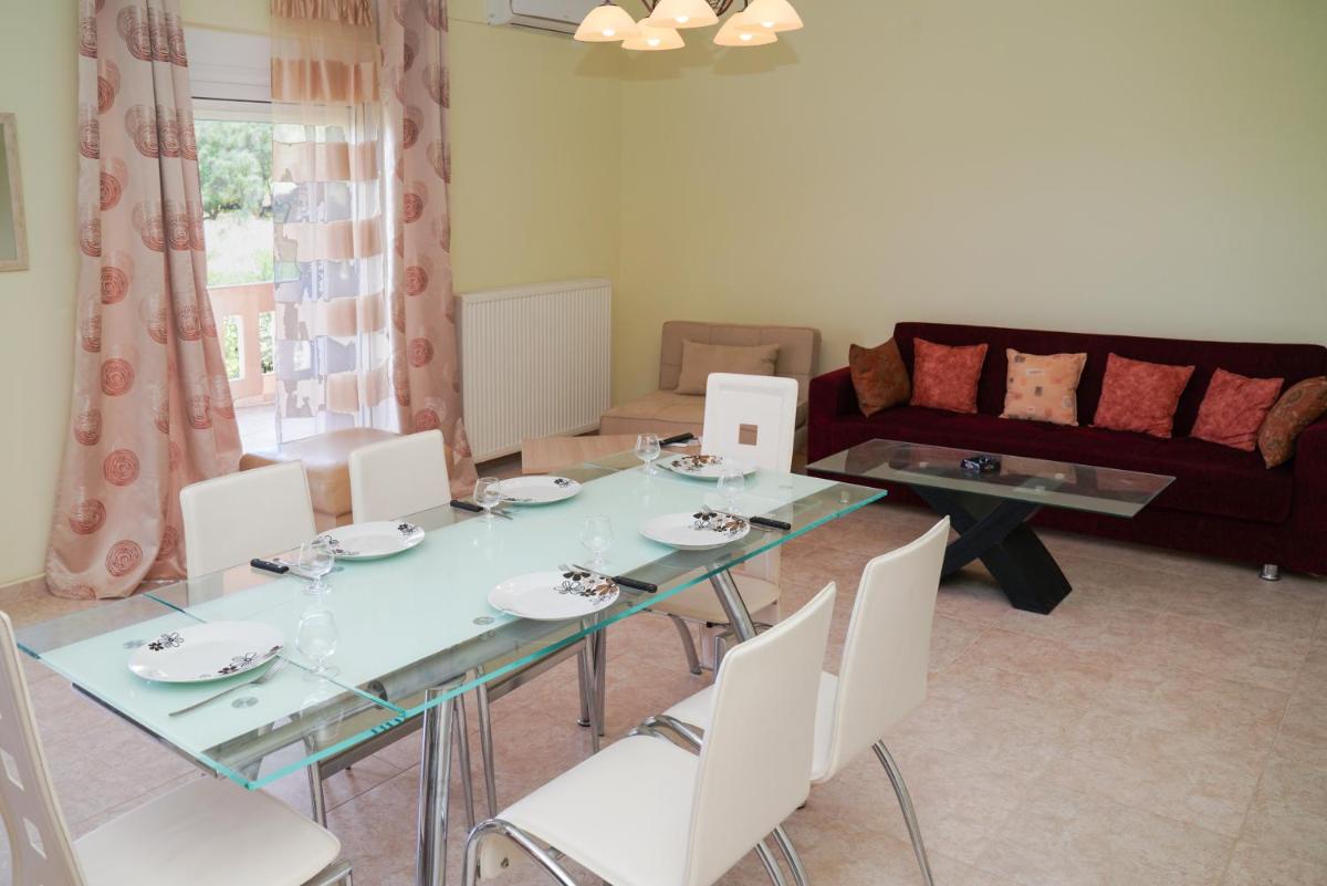 Fournes Apartments - Housity