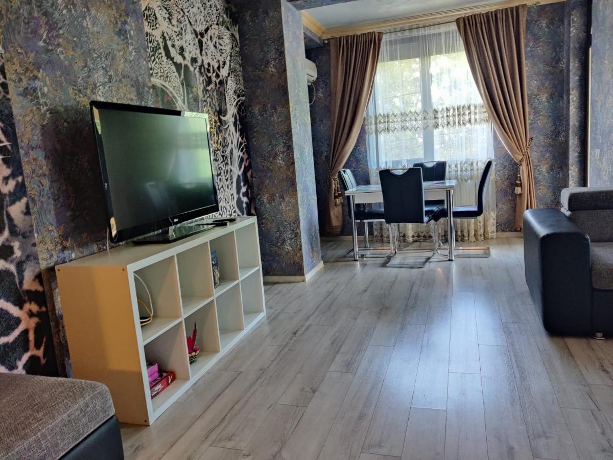 Best Top Apartament - SOLID RESIDENCE - bd MAMAIA 385 - Housity