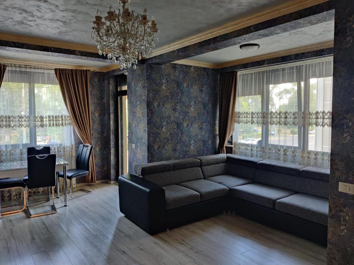 Best Top Apartament - SOLID RESIDENCE - bd MAMAIA 385 - Housity