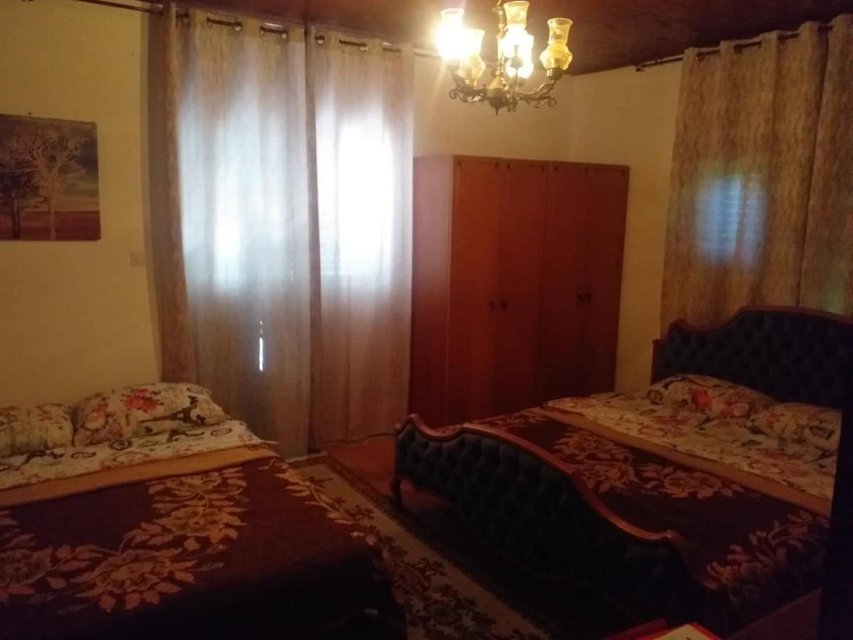 Vojvoda - Housity