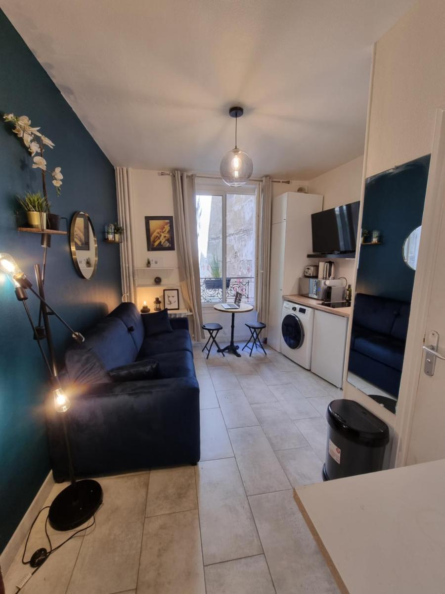 Suitetrails - Cosy studio in heart of Montmartre