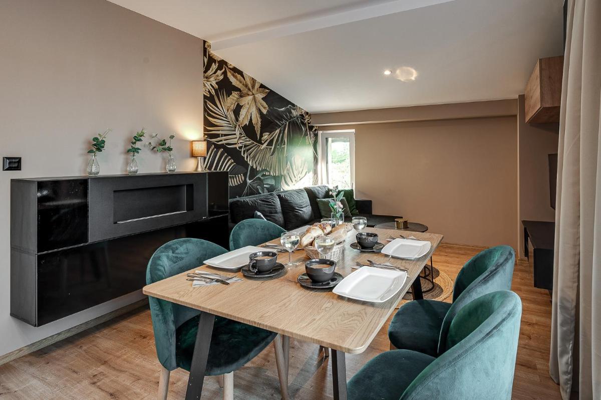 Loft House Double Apartament z ogródkiem - Housity