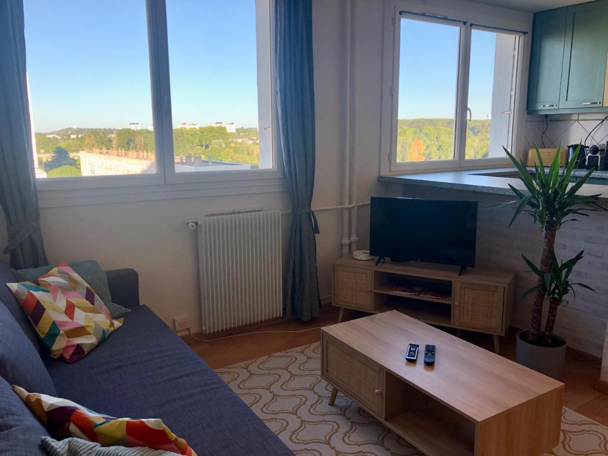 T2 lumineux vue sur Cher, 8mn Gare & centre - Housity