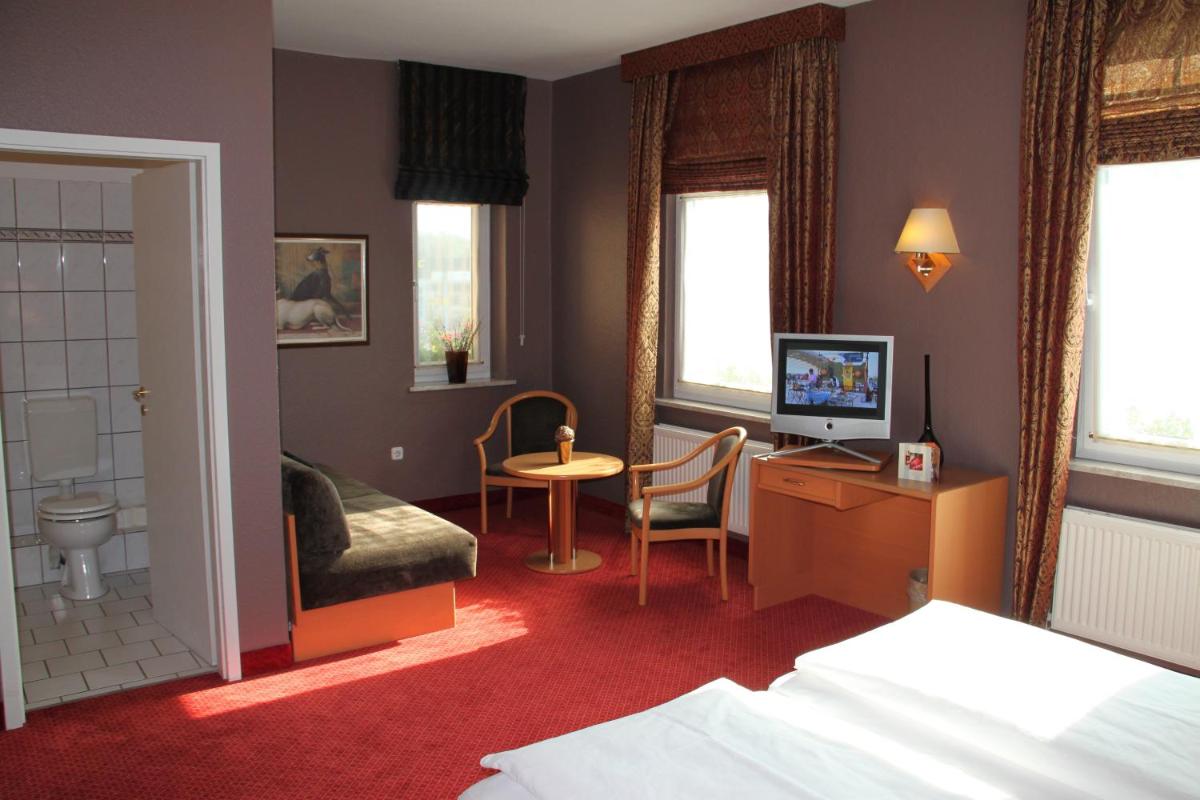 Buskes Hotel Steinförde - Housity