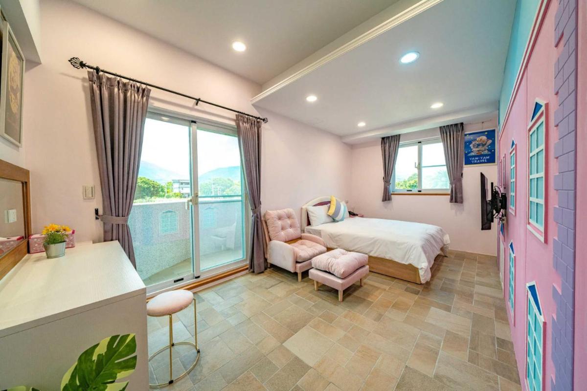 ia Happiness Vacation Homestay - Housity